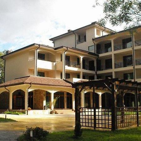 Hotel Park Karnobat Ngoại thất bức ảnh