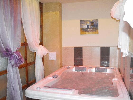Hotel Park Karnobat Ngoại thất bức ảnh